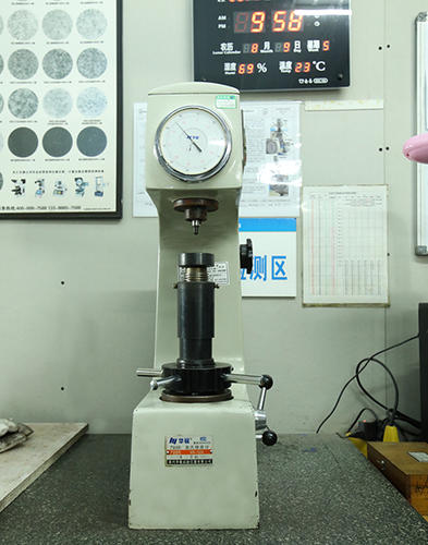 洛氏硬度計(jì)